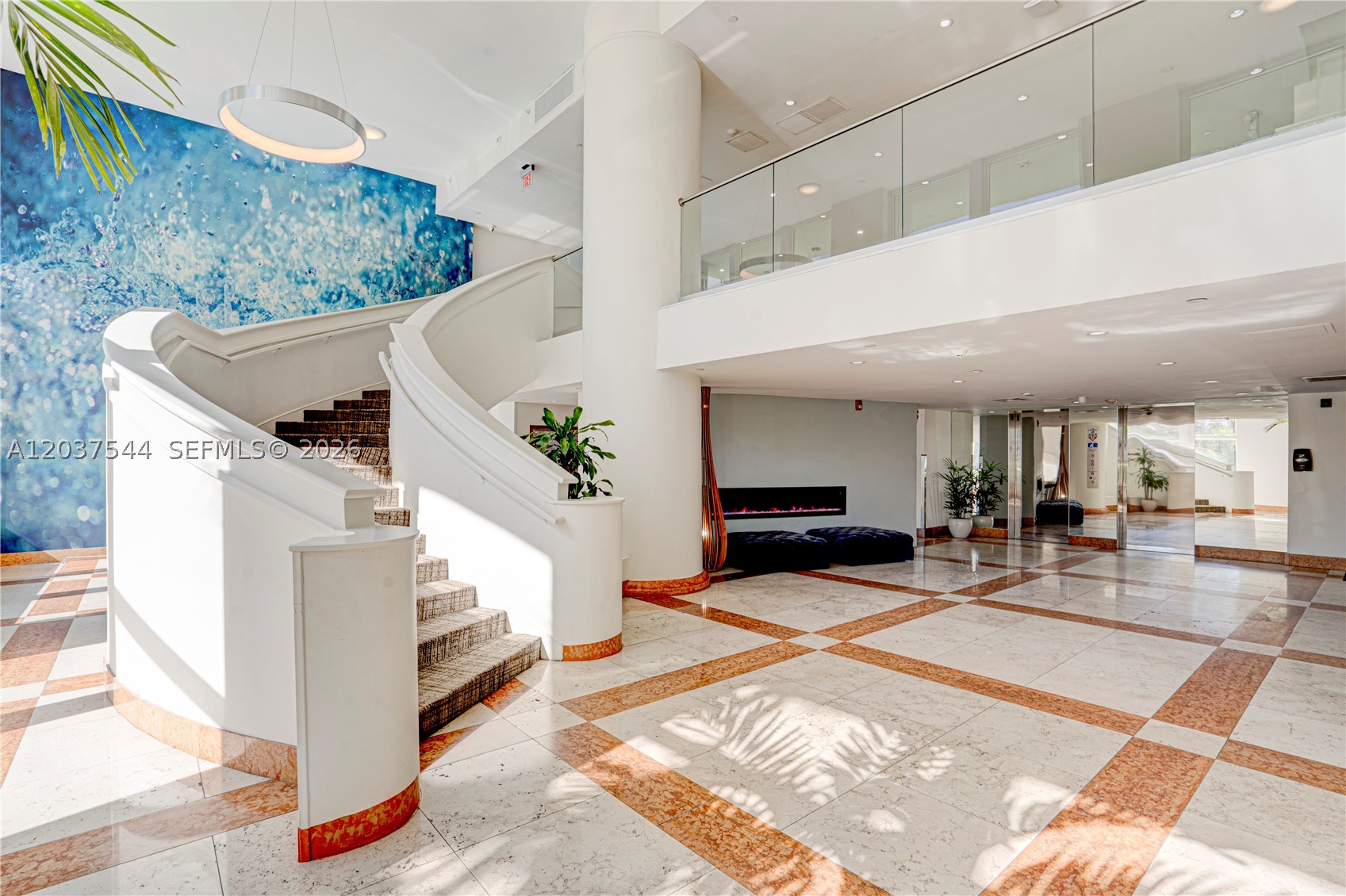 ISLAND POINTE CONDO - Residential