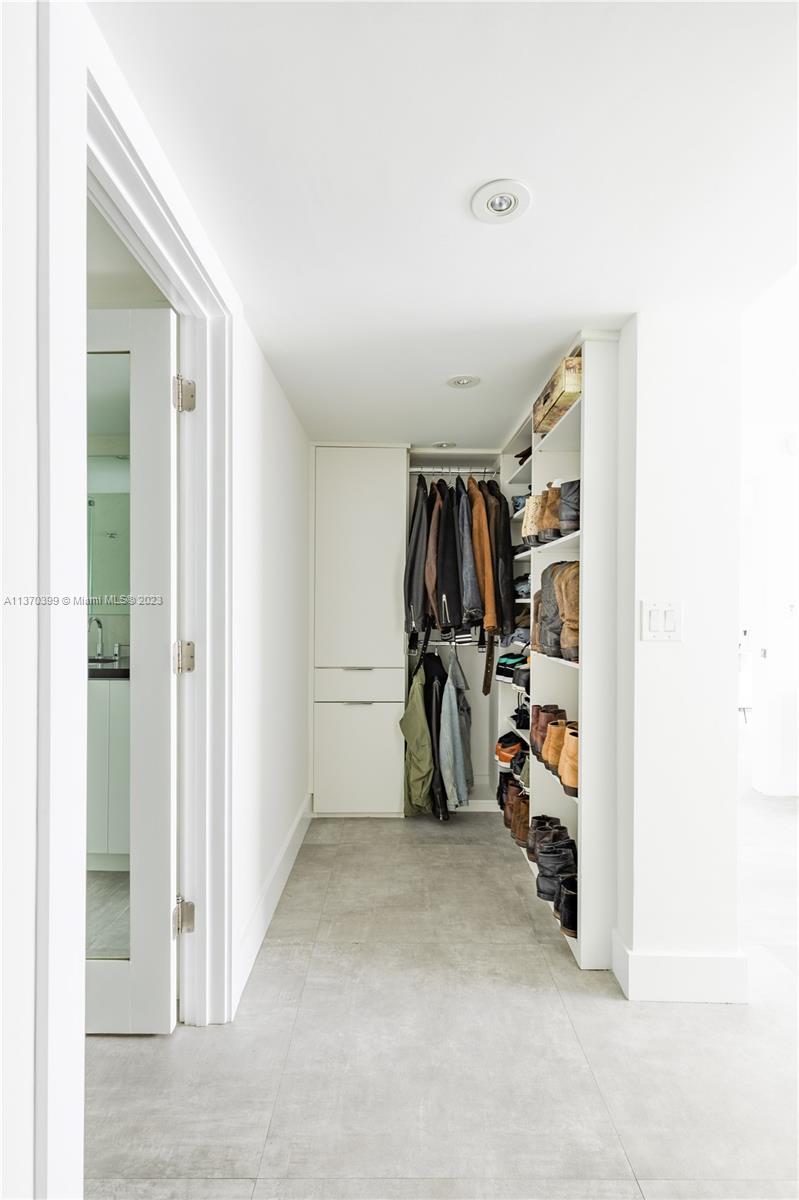 ARCADIA CONDO - Residential Lease