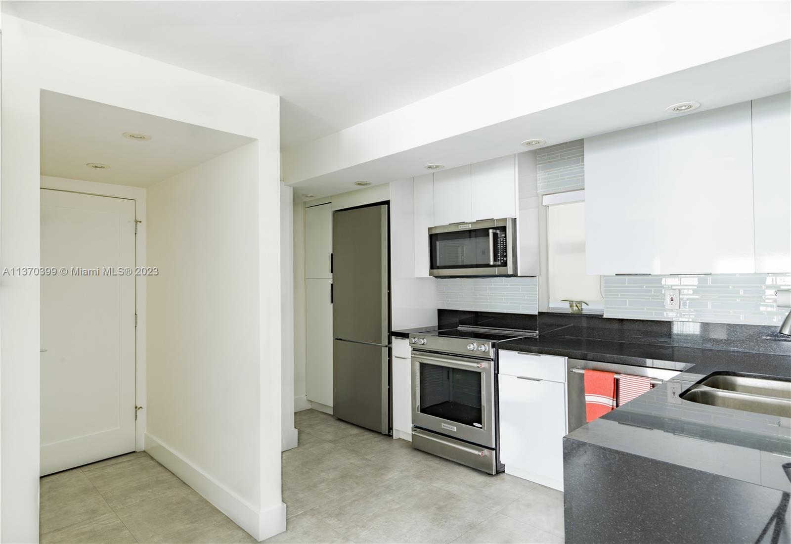 ARCADIA CONDO - Residential Lease