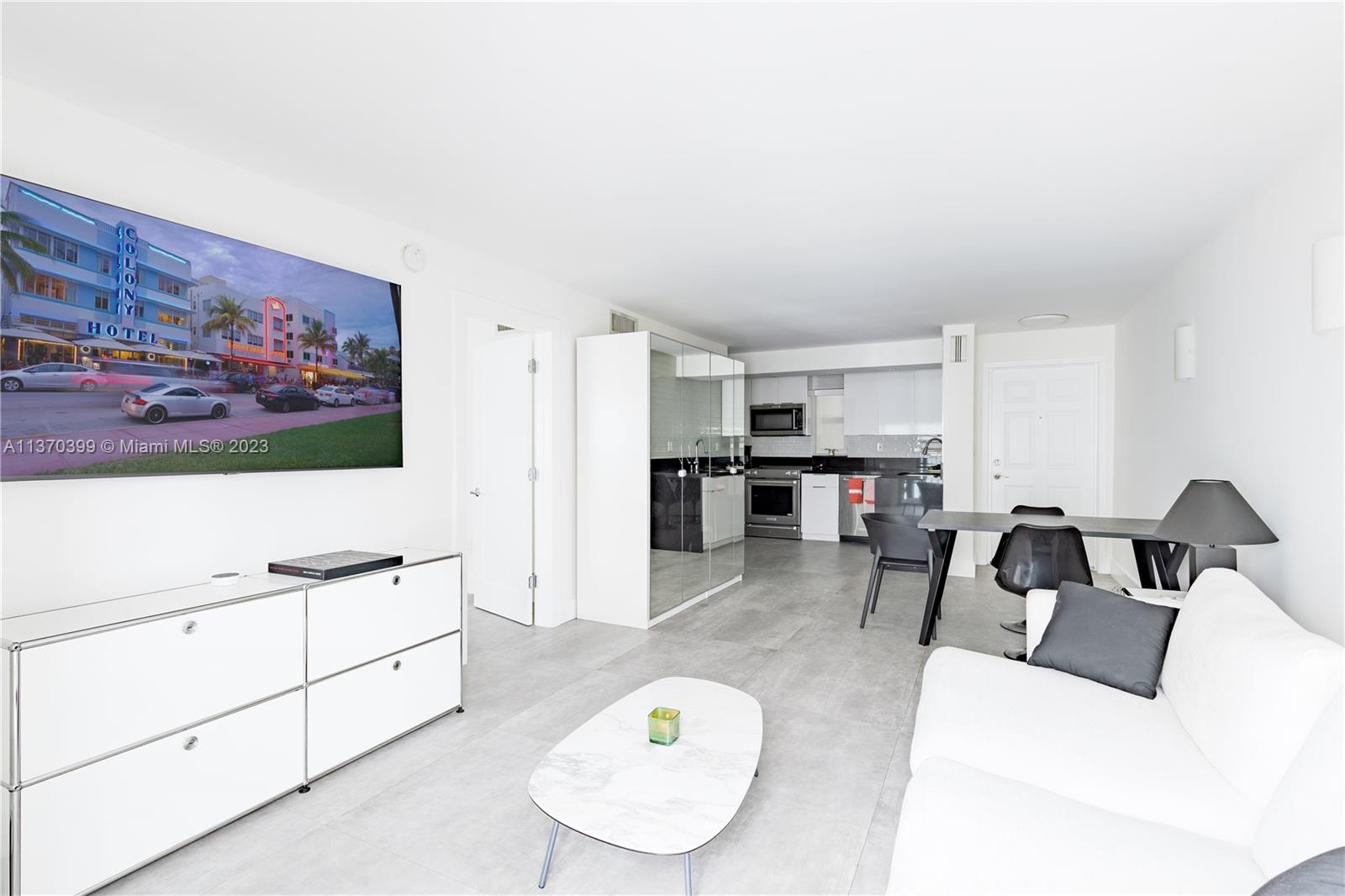 ARCADIA CONDO - Residential Lease