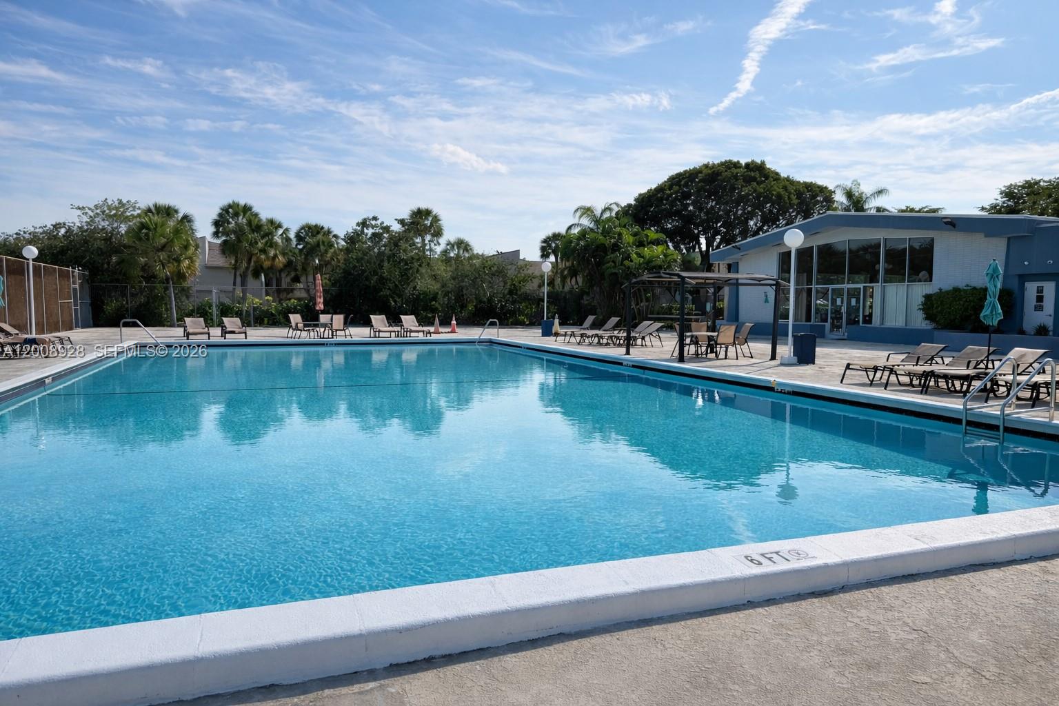 BREAKWATERS OF THE PALM B - Residential