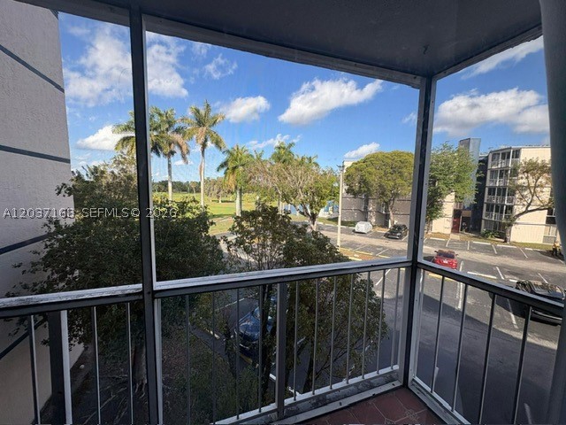 LAS BRISAS@ COUNTRY CLUB - Residential Lease