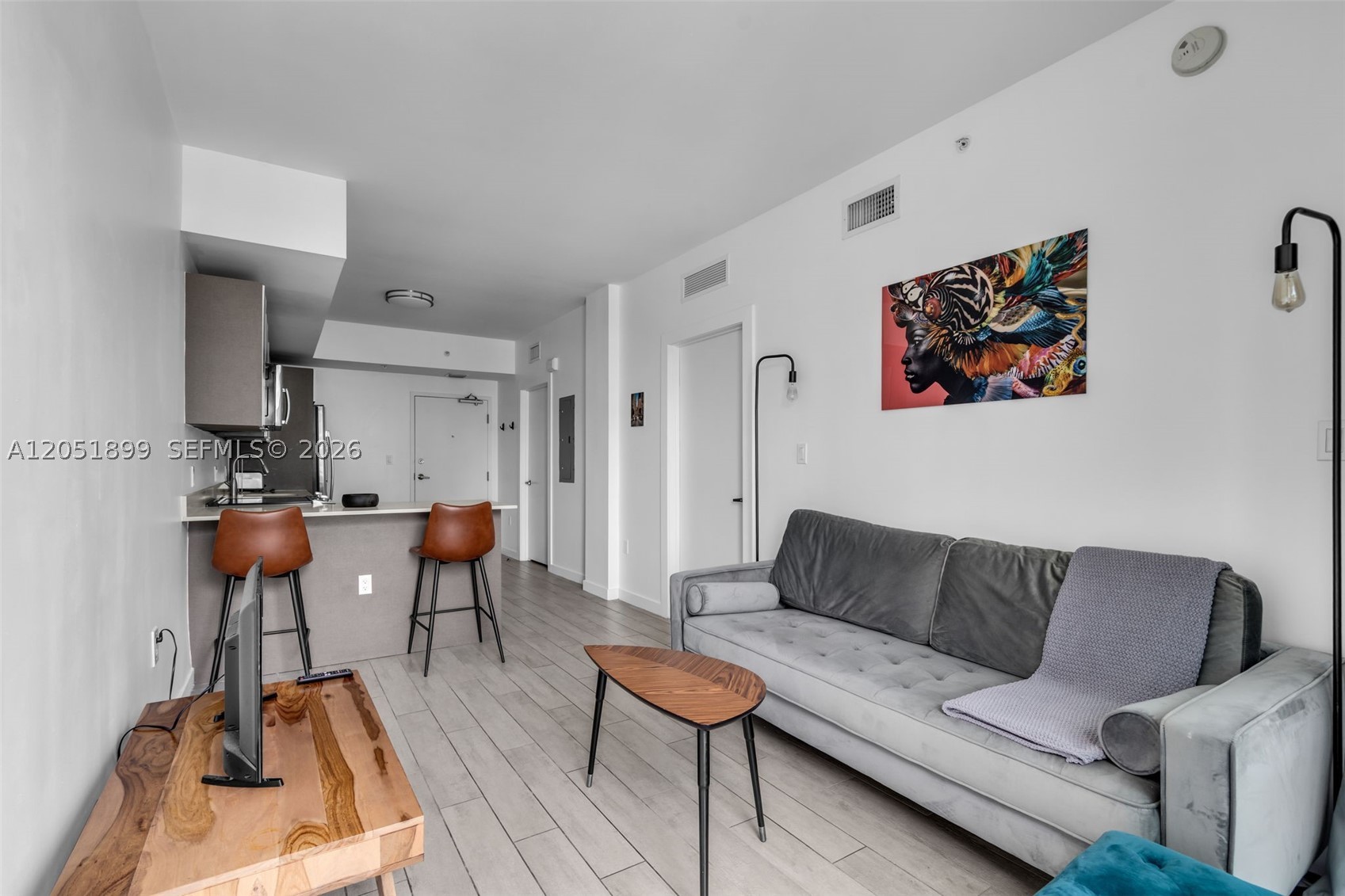 26 EDGEWATER CONDO - Residential Lease