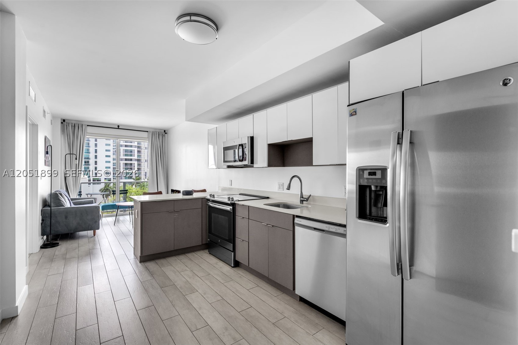 26 EDGEWATER CONDO - Residential Lease