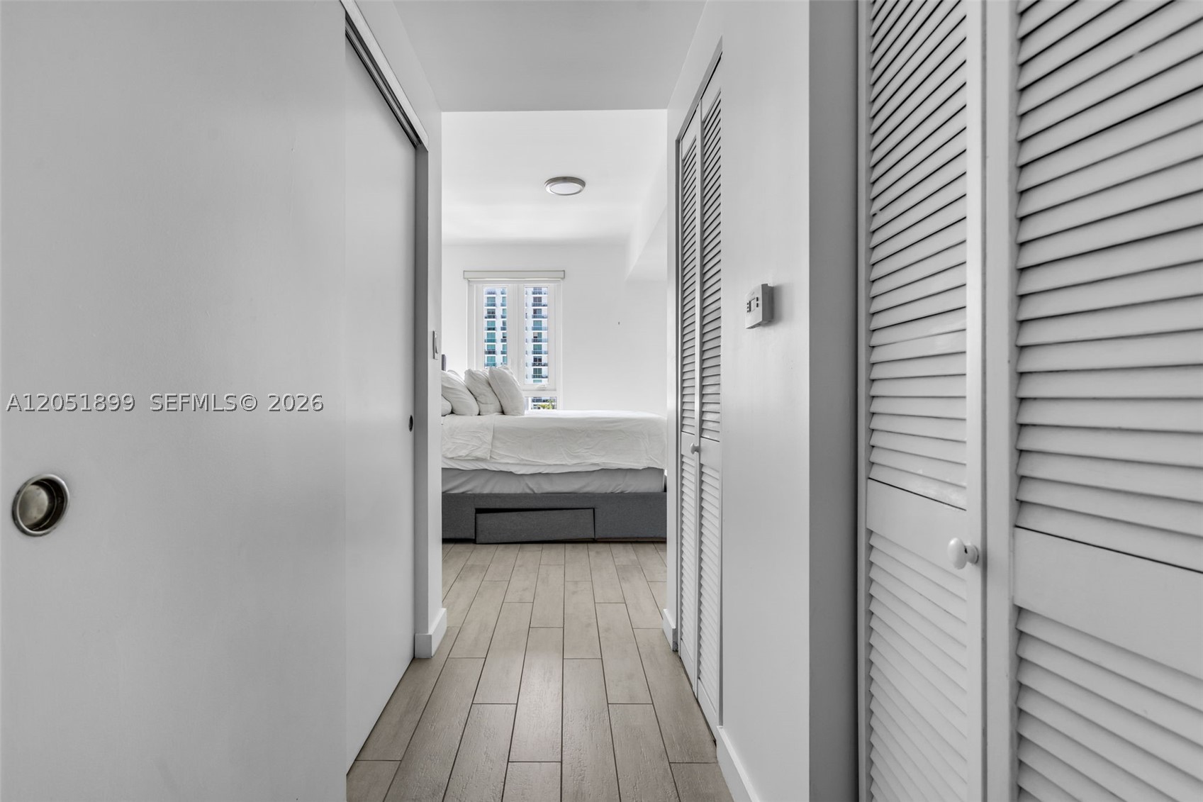 26 EDGEWATER CONDO - Residential Lease