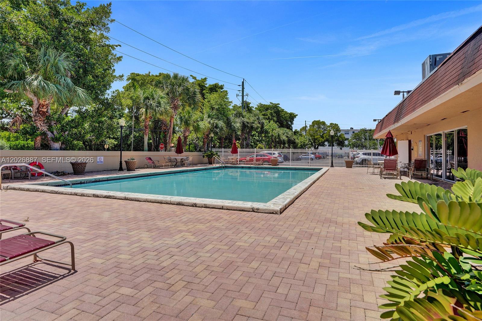 BAYVIEW PALMS CONDO - Residential