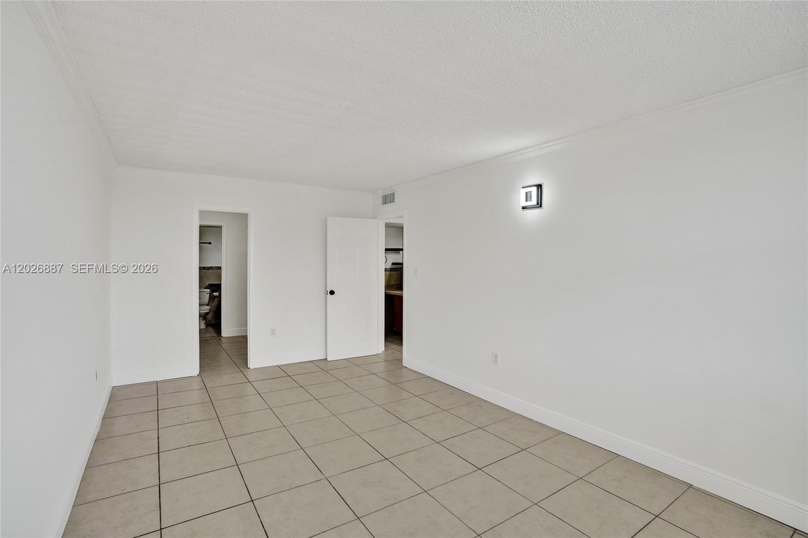 BAYVIEW PALMS CONDO - Residential
