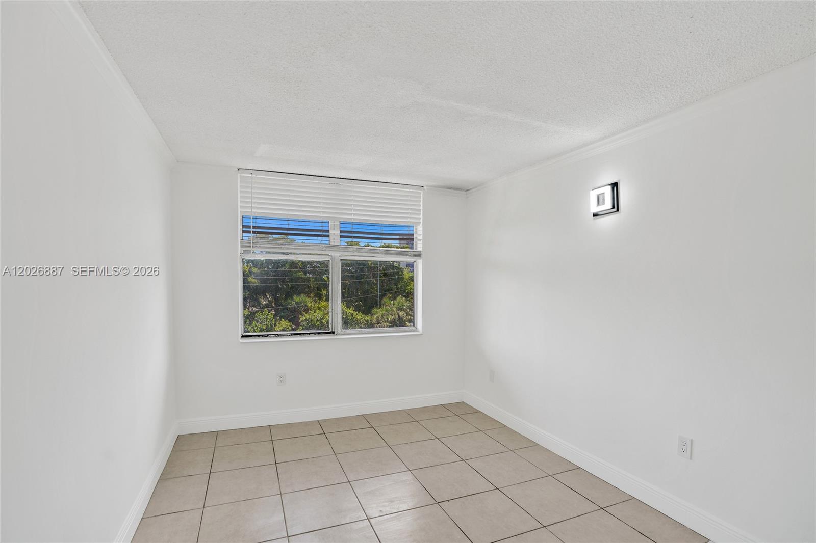 BAYVIEW PALMS CONDO - Residential