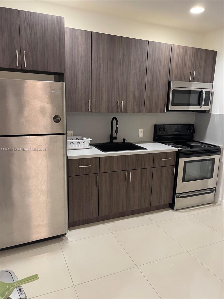 BUENA VISTA HEIGHTS ADDN - Residential Lease
