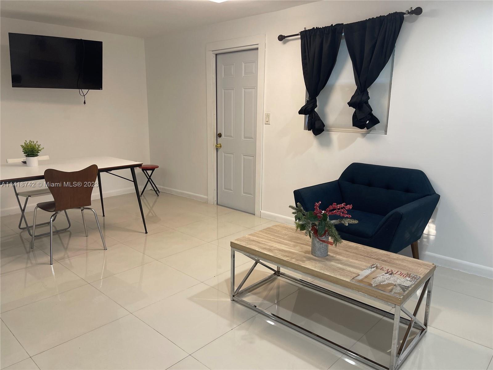 BUENA VISTA HEIGHTS ADDN - Residential Lease