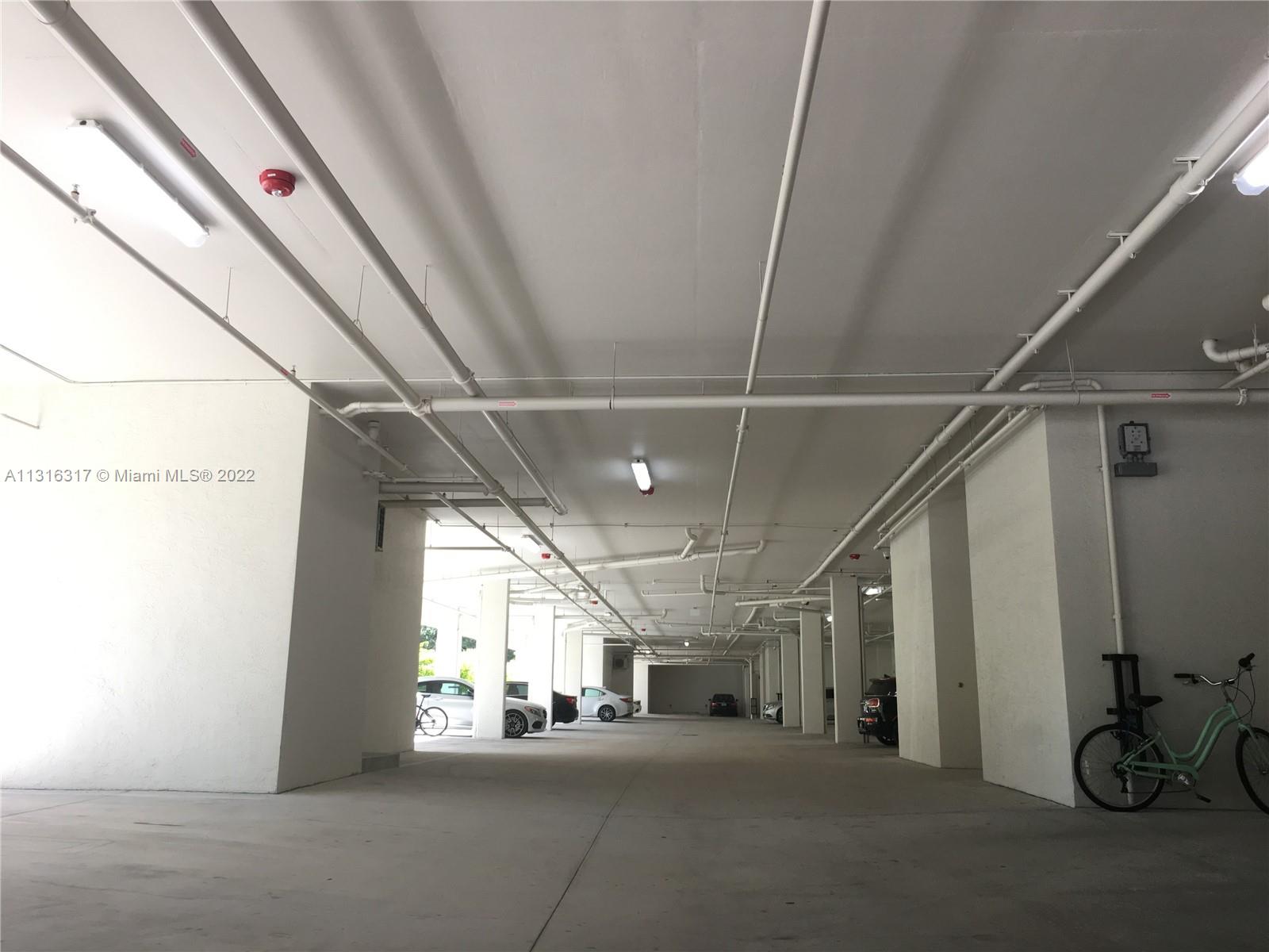 BILTMORE PARC CONDO - Residential Lease