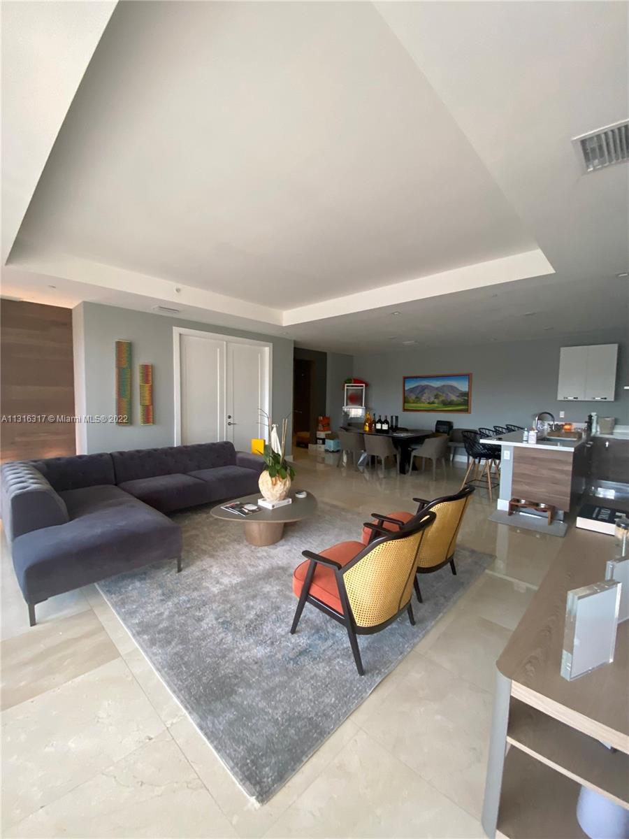 BILTMORE PARC CONDO - Residential Lease