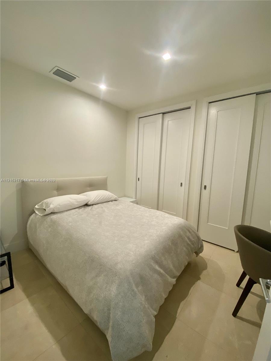 BILTMORE PARC CONDO - Residential Lease