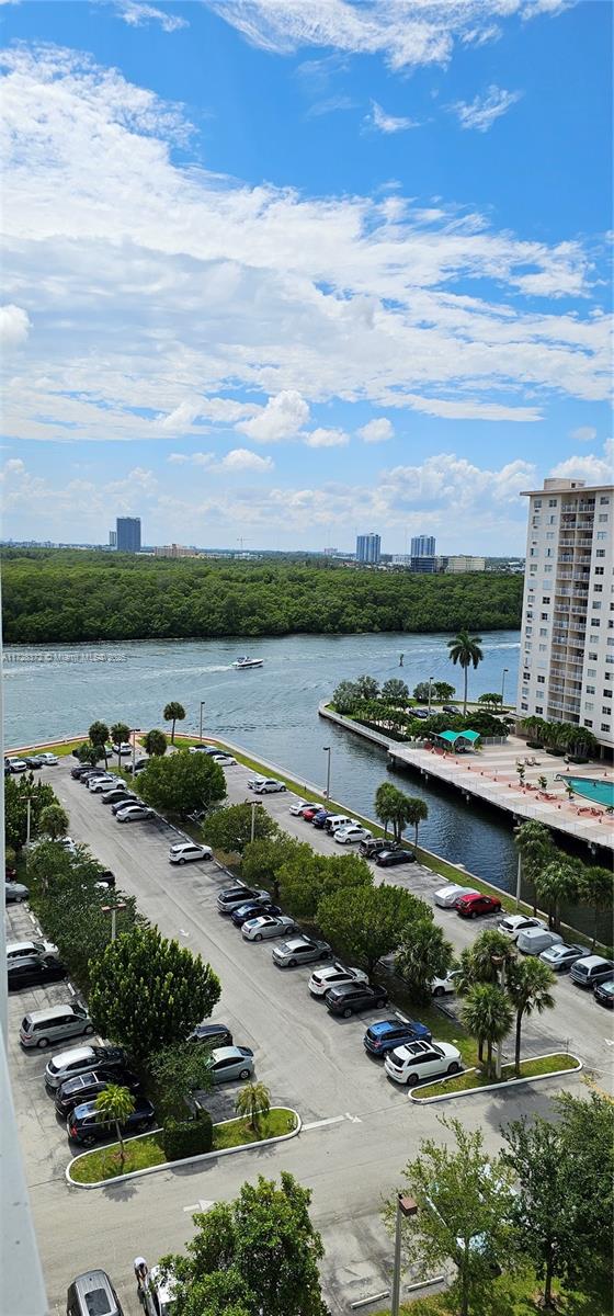 INTRACOASTAL WATERWAY - Residential