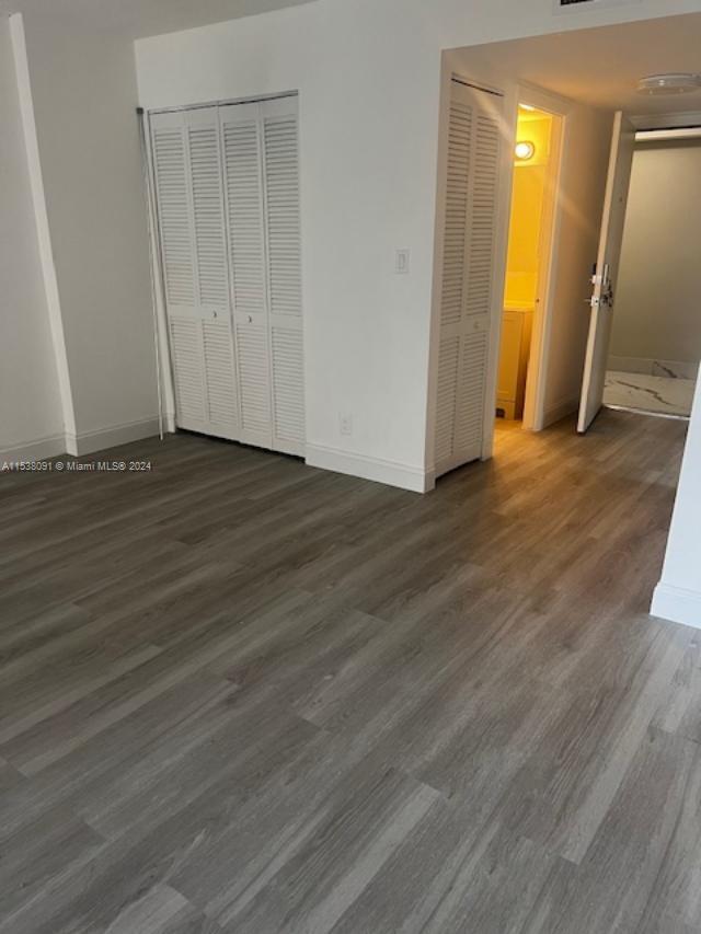 LA MER ESTATES SOUTH COND - Residential