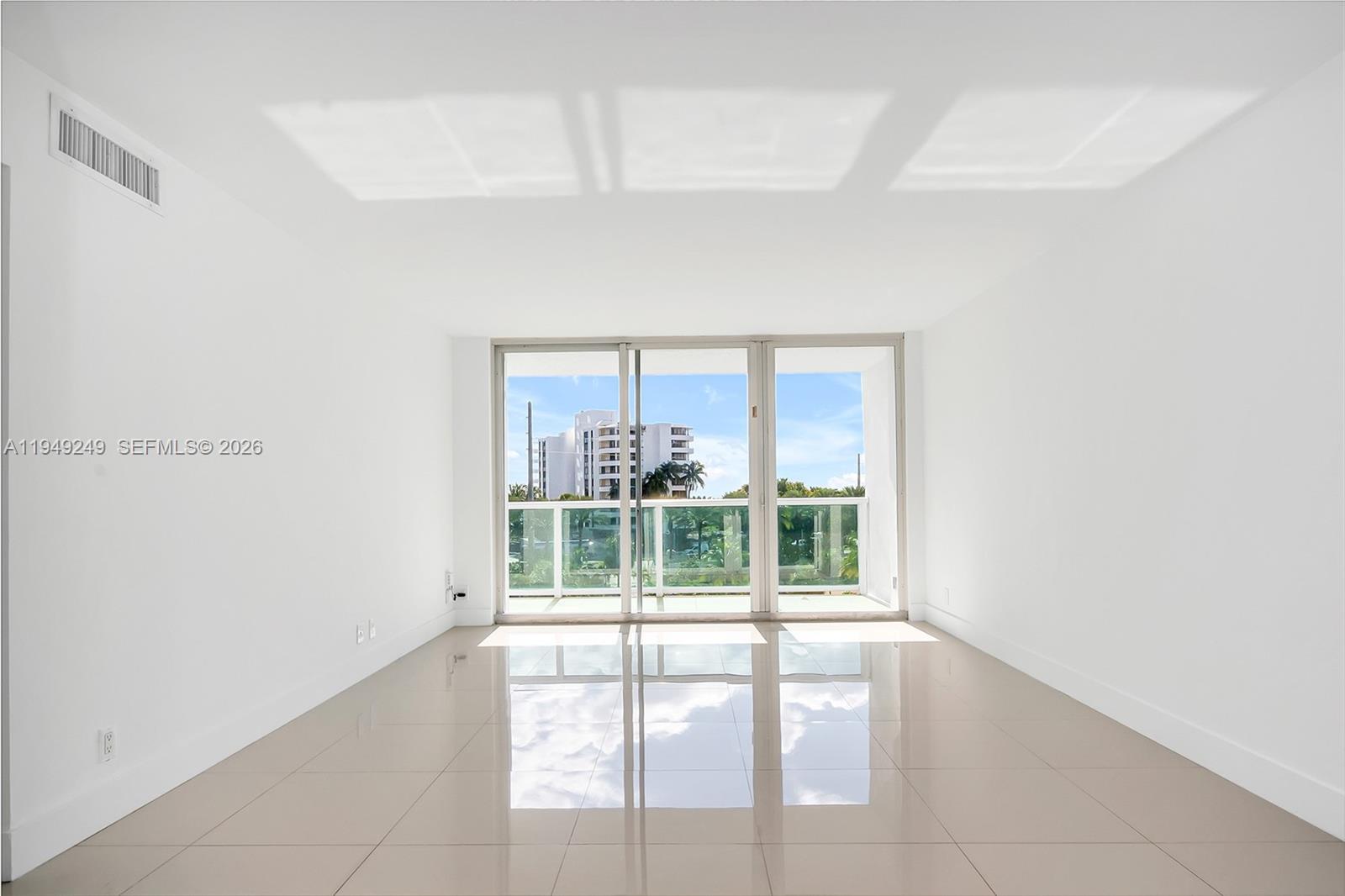 ARLEN HOUSE EAST CONDO - Residential