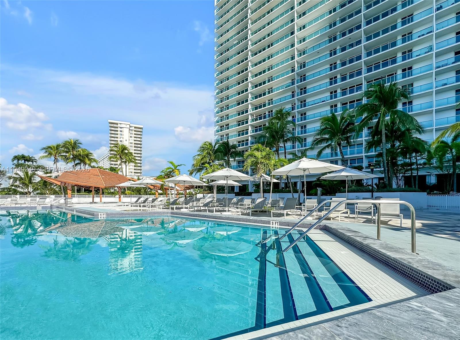 ARLEN HOUSE EAST CONDO - Residential