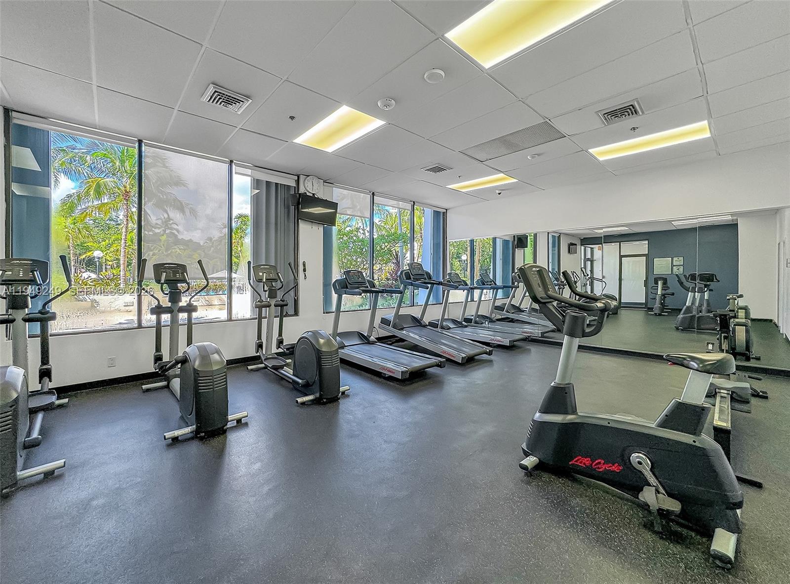 ARLEN HOUSE EAST CONDO - Residential