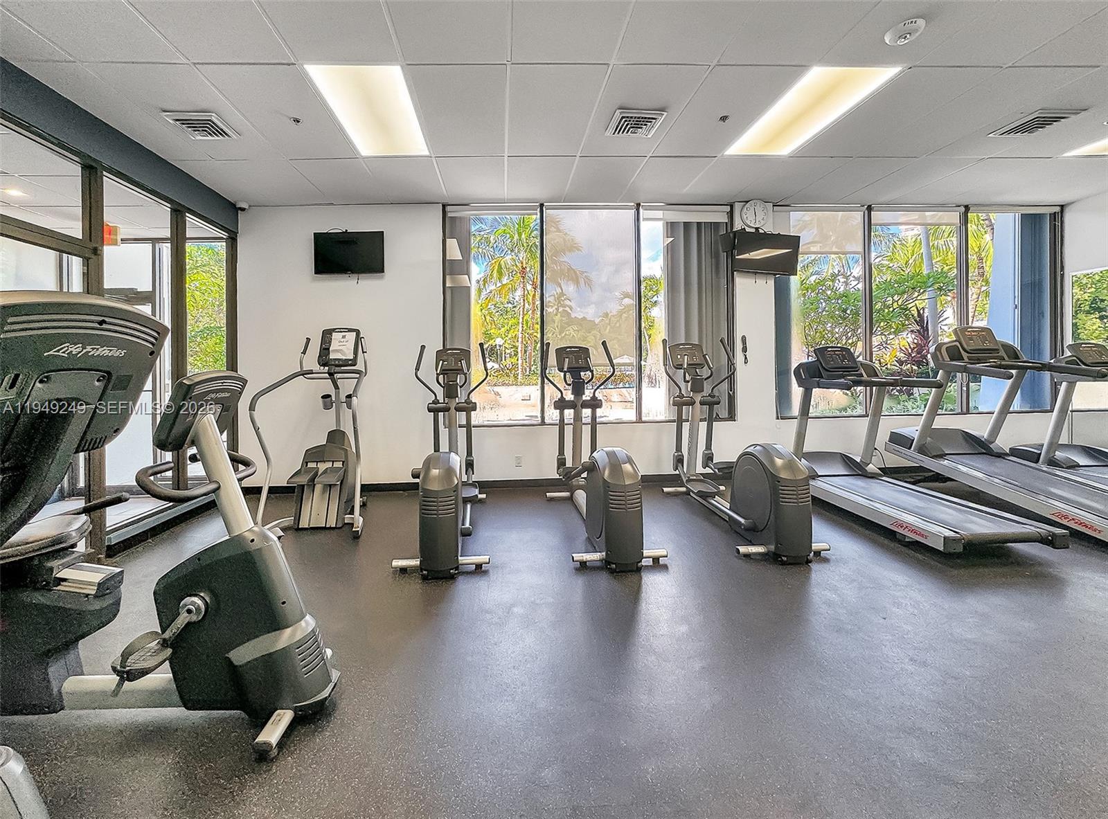 ARLEN HOUSE EAST CONDO - Residential