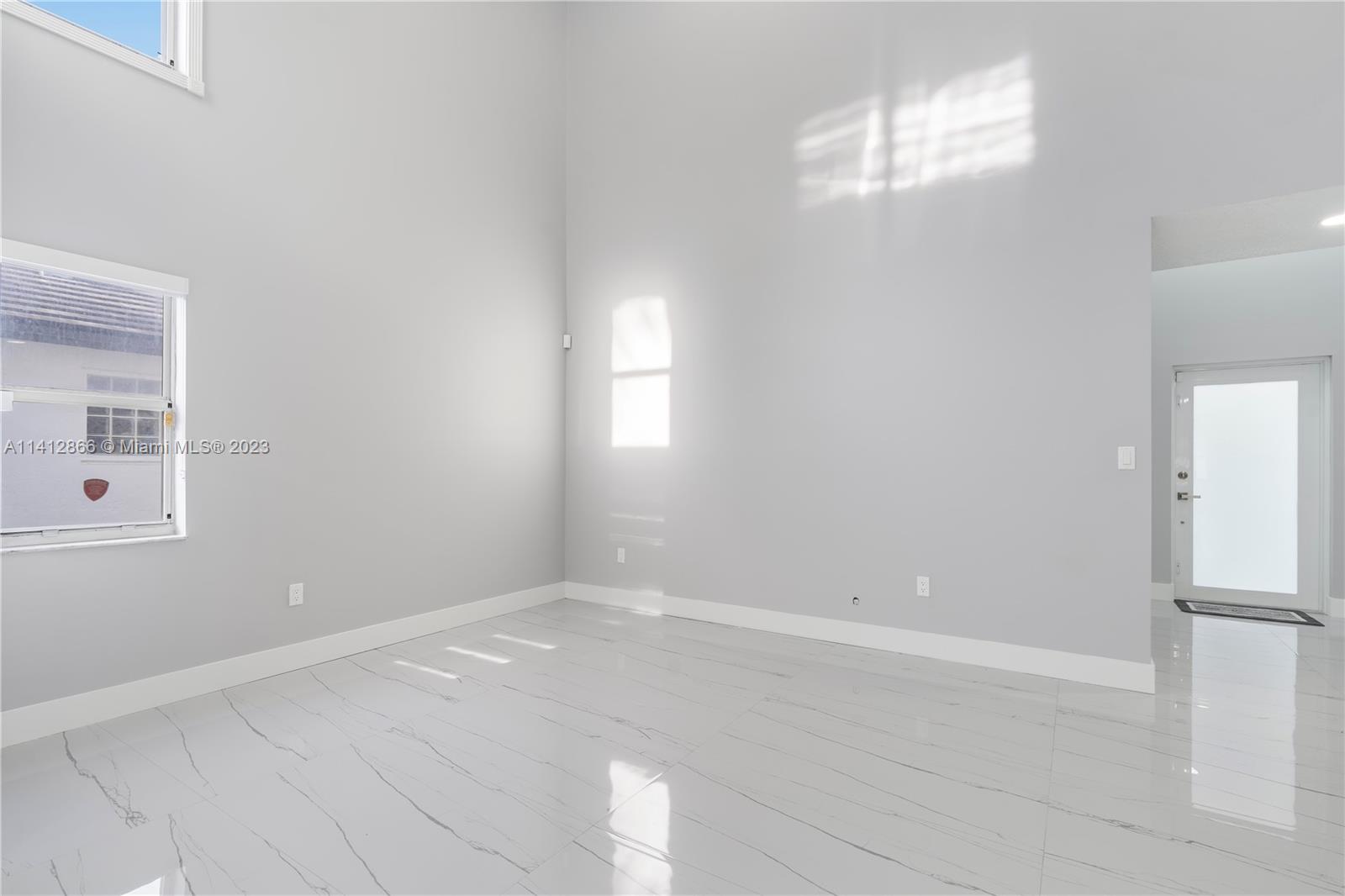 ADVENTURE HOMES - Residential