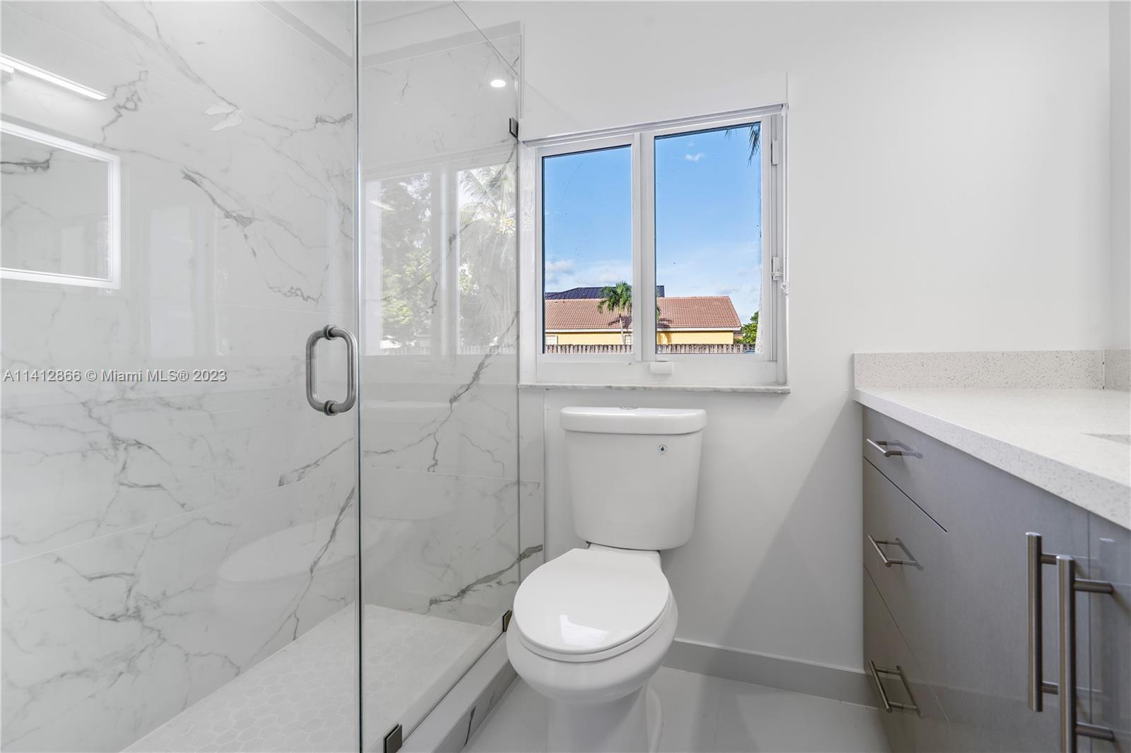 ADVENTURE HOMES - Residential