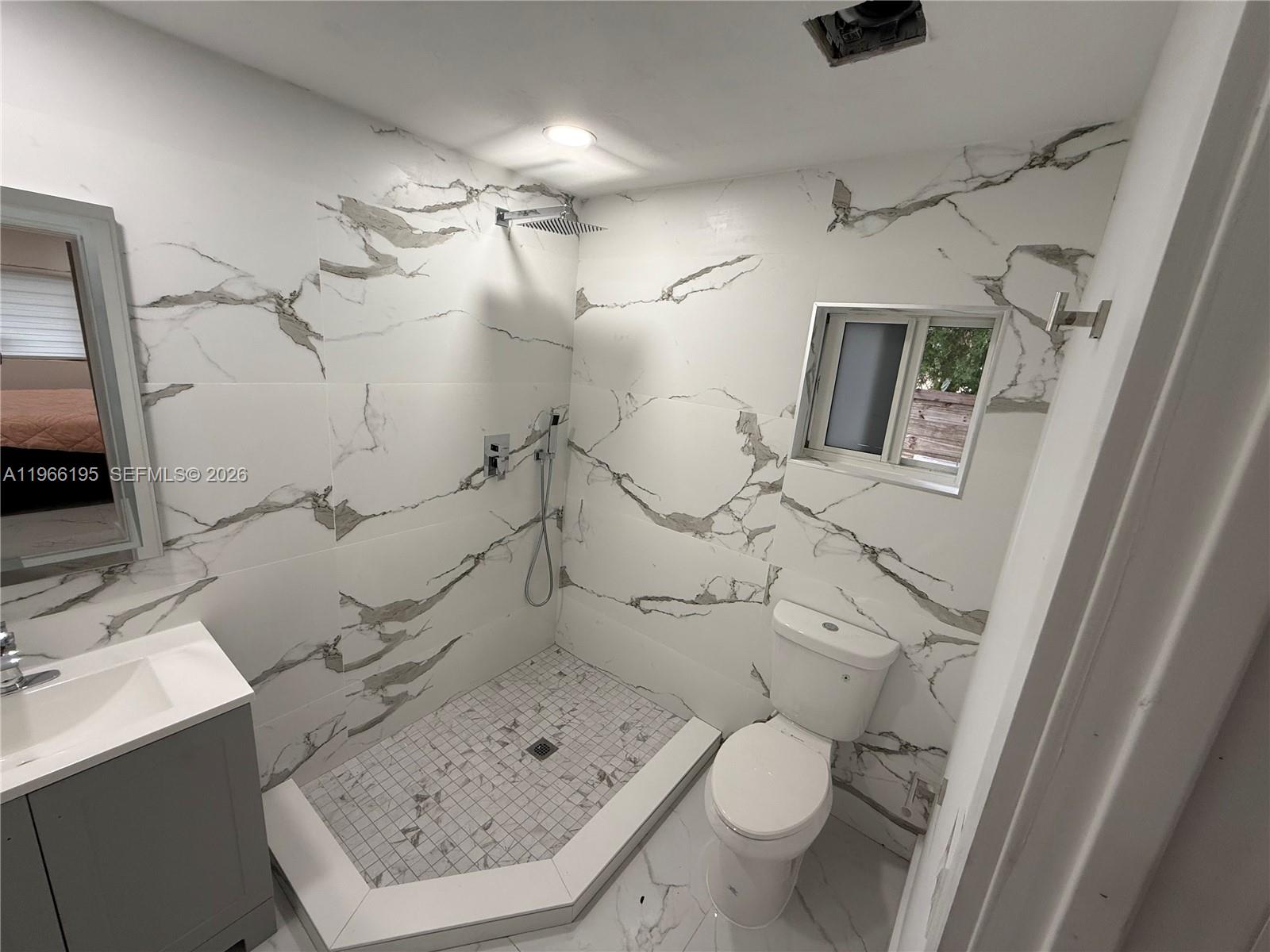 WINDWARD ESTATES SEC 1 - Residential