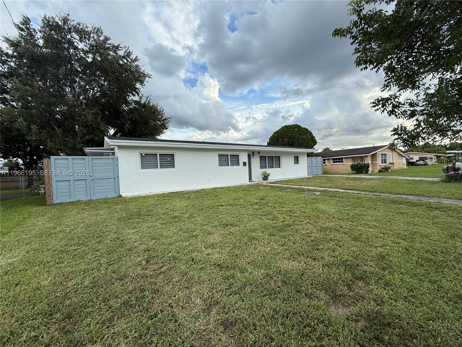 WINDWARD ESTATES SEC 1 - Residential