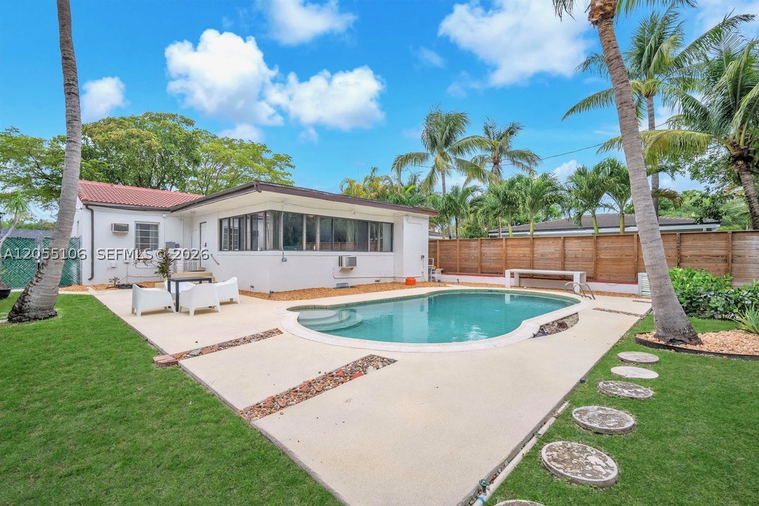 BRICKELL ESTATES - Residential