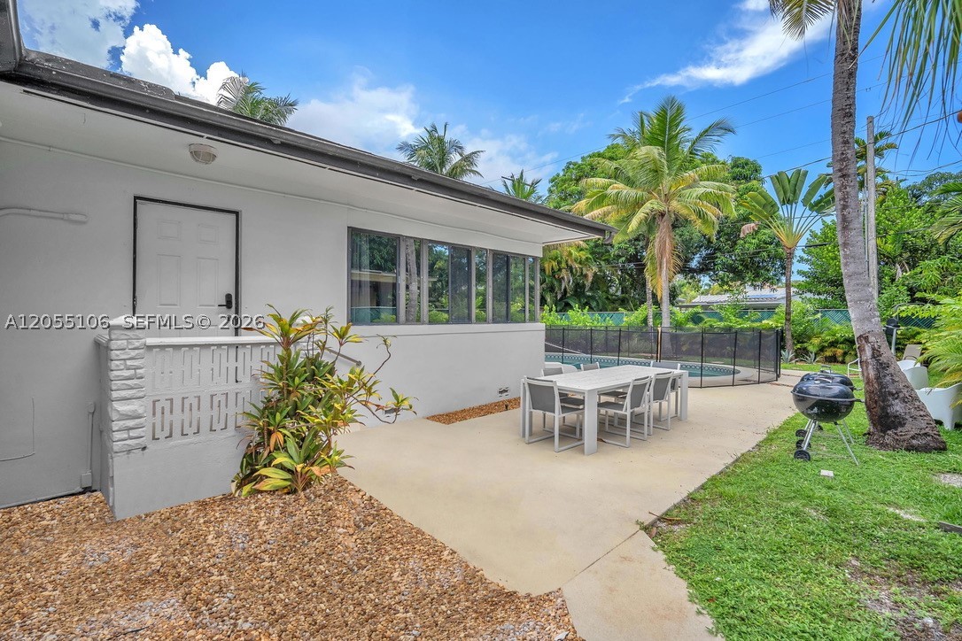 BRICKELL ESTATES - Residential
