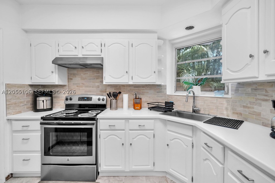 BRICKELL ESTATES - Residential