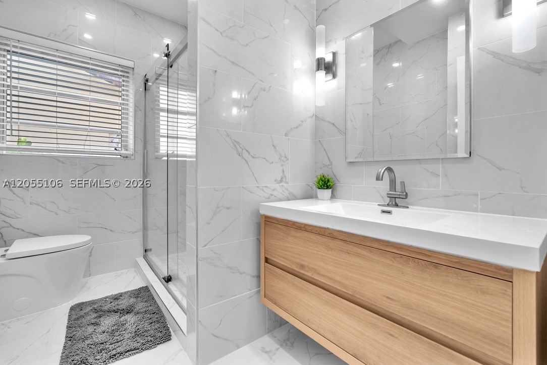 BRICKELL ESTATES - Residential