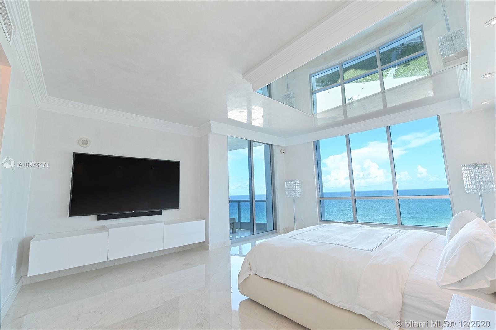 THE RESIDENCES AT THE BAT - Residential