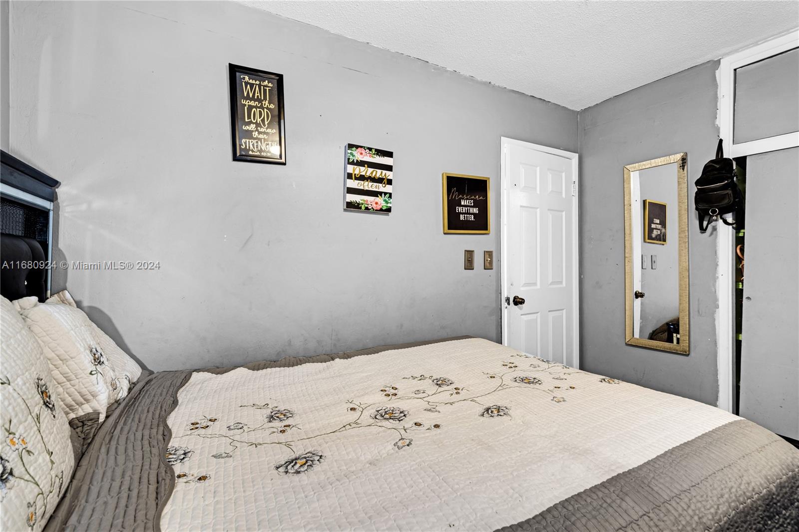 SUNRISE GOLF VILLAGE SEC - Residential