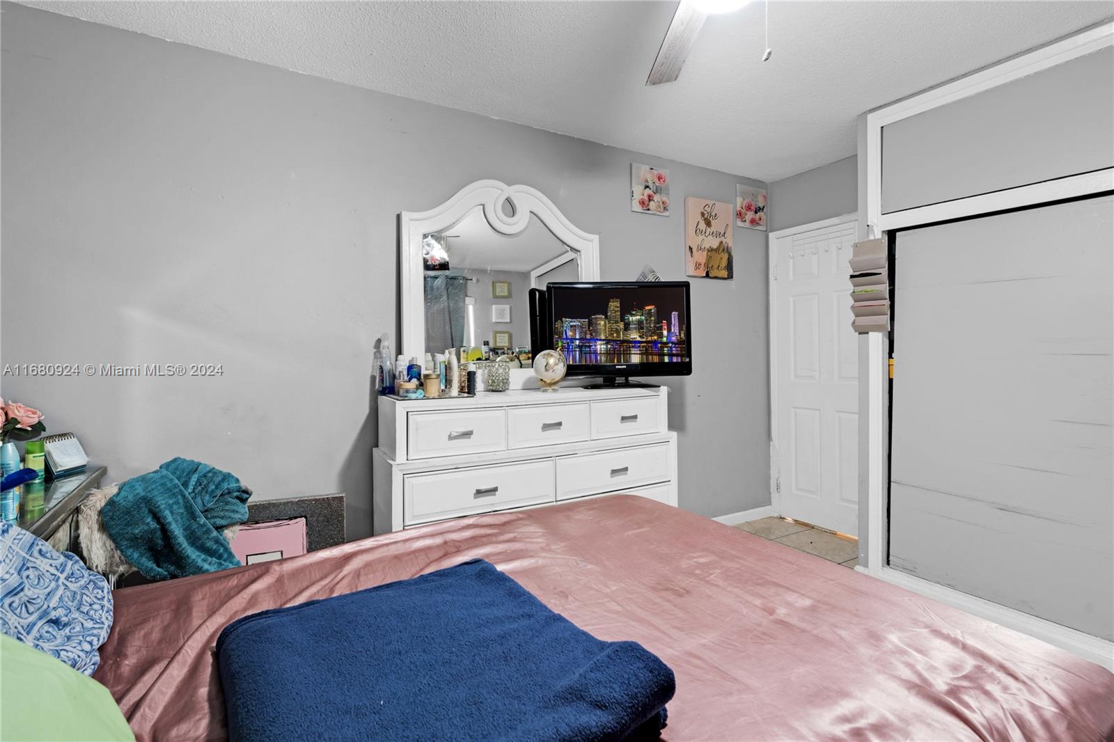 SUNRISE GOLF VILLAGE SEC - Residential