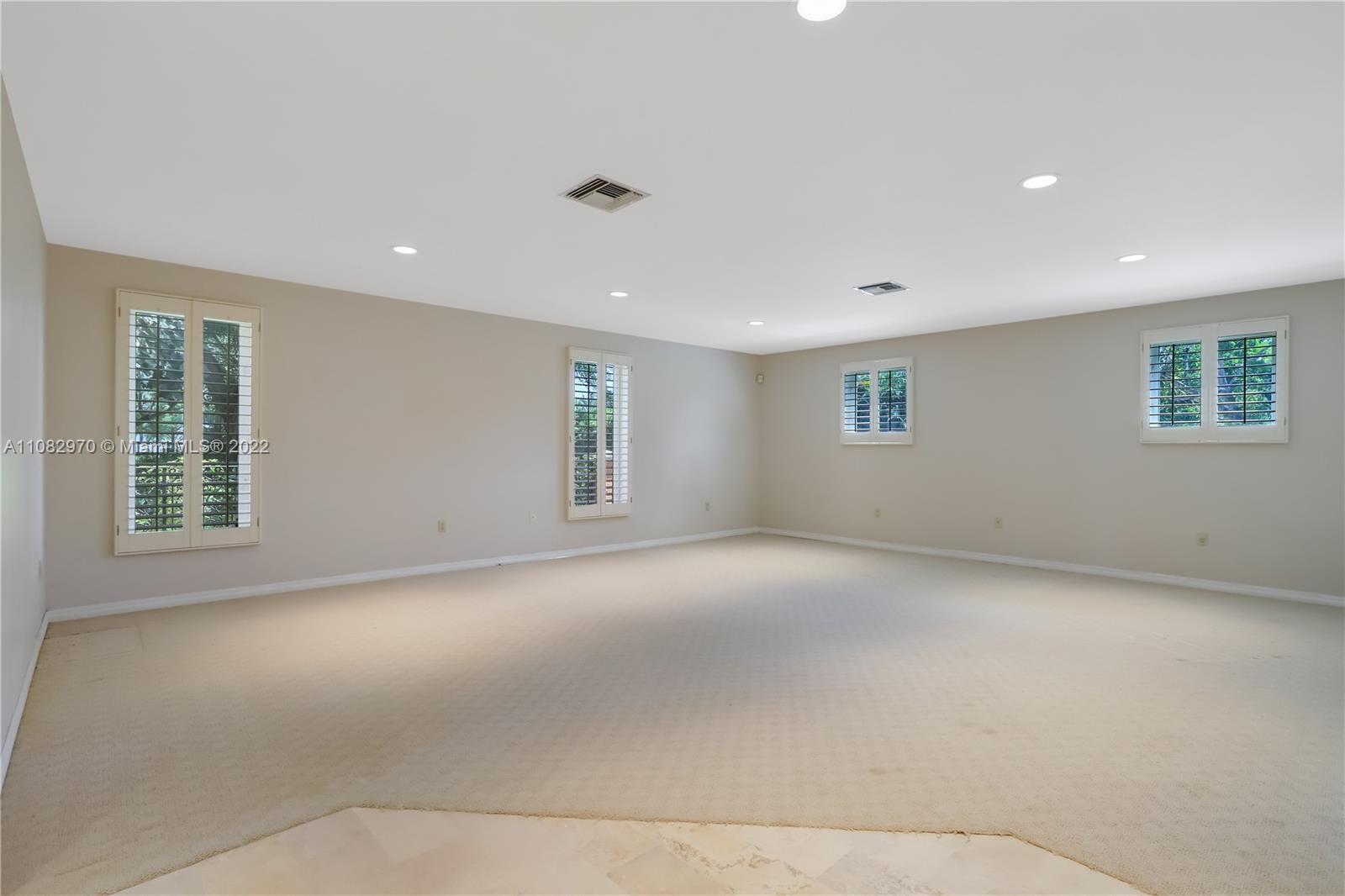 Sunshine Ranches - Residential