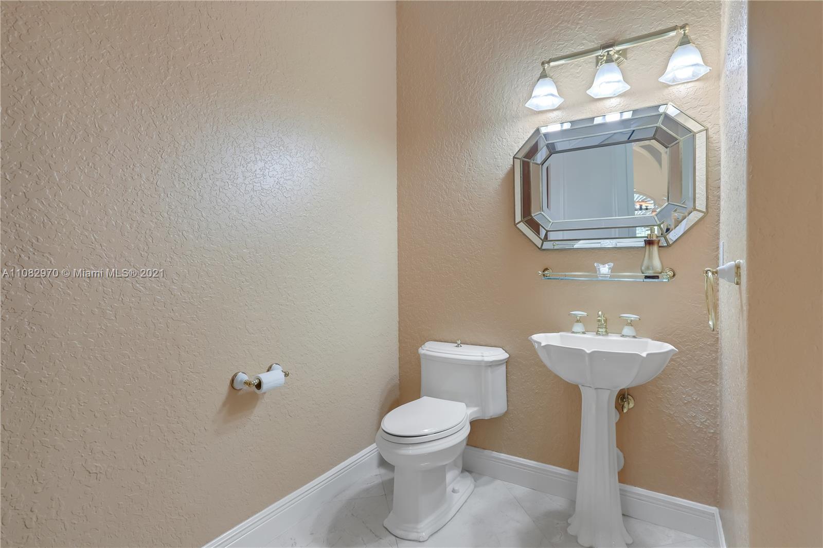 Sunshine Ranches - Residential