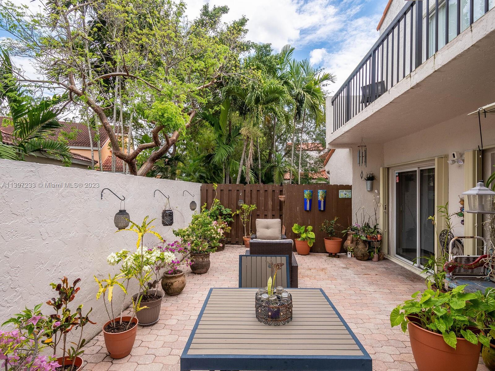 SUNSET ON THE PARK SEC 1 - Residential Lease