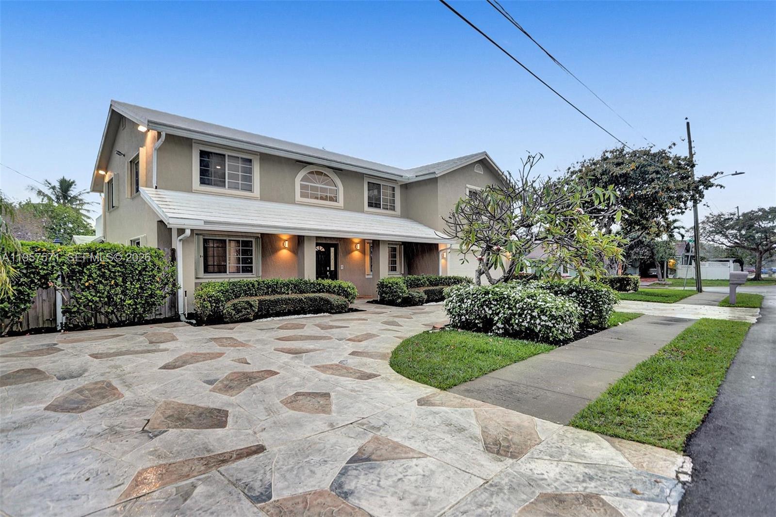 HILLSBORO HEIGHTS - Residential