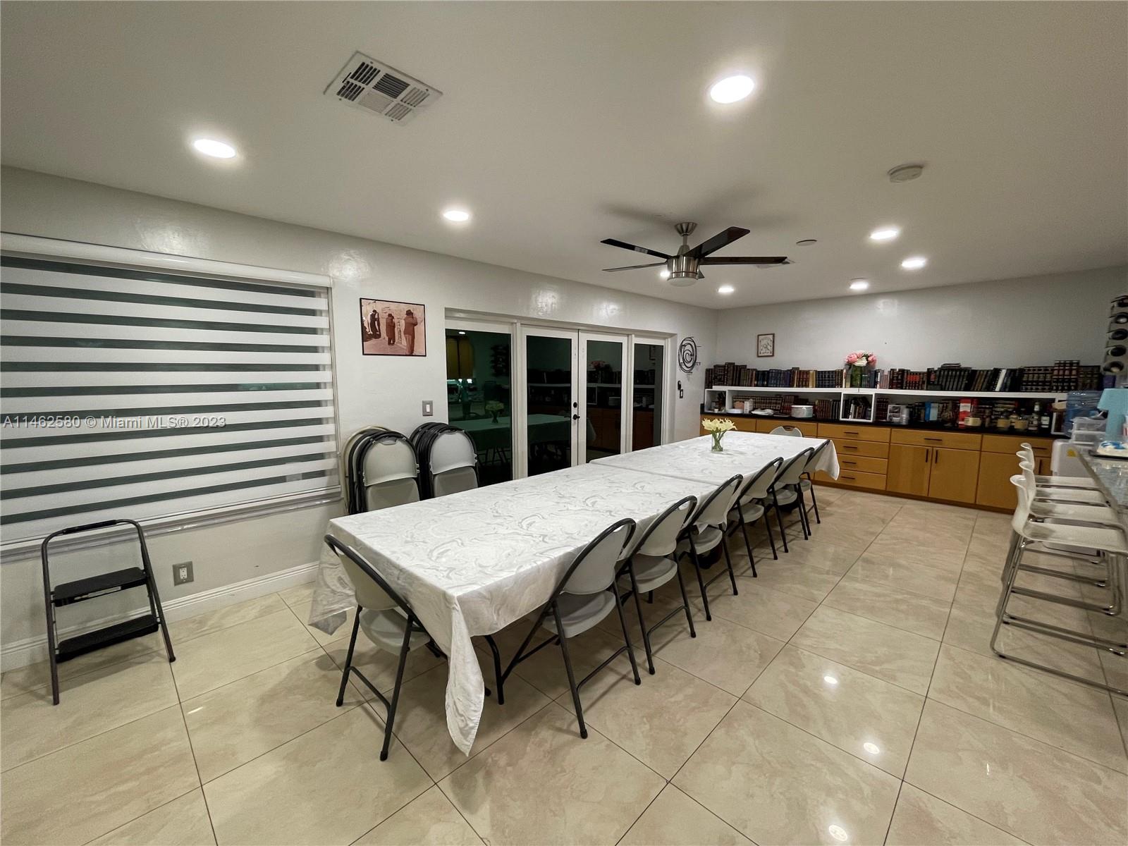 MANANA - Residential