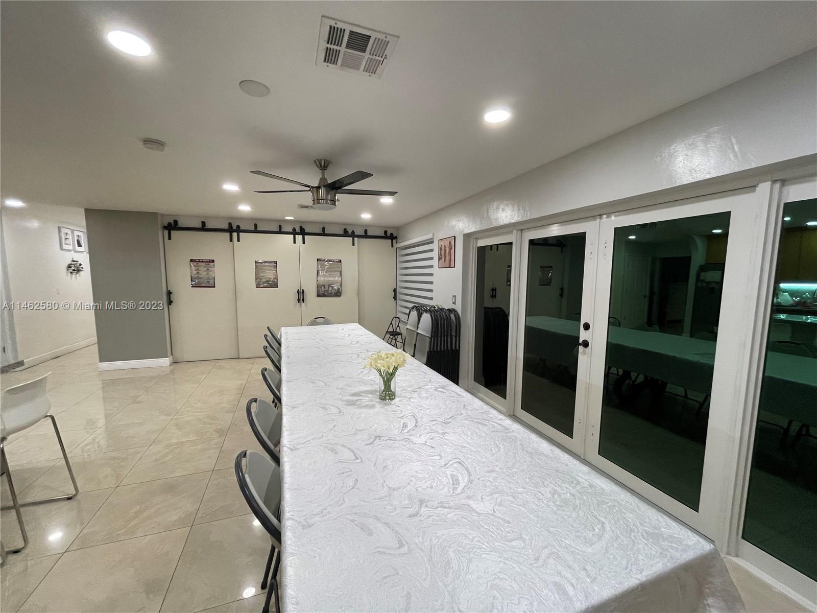 MANANA - Residential