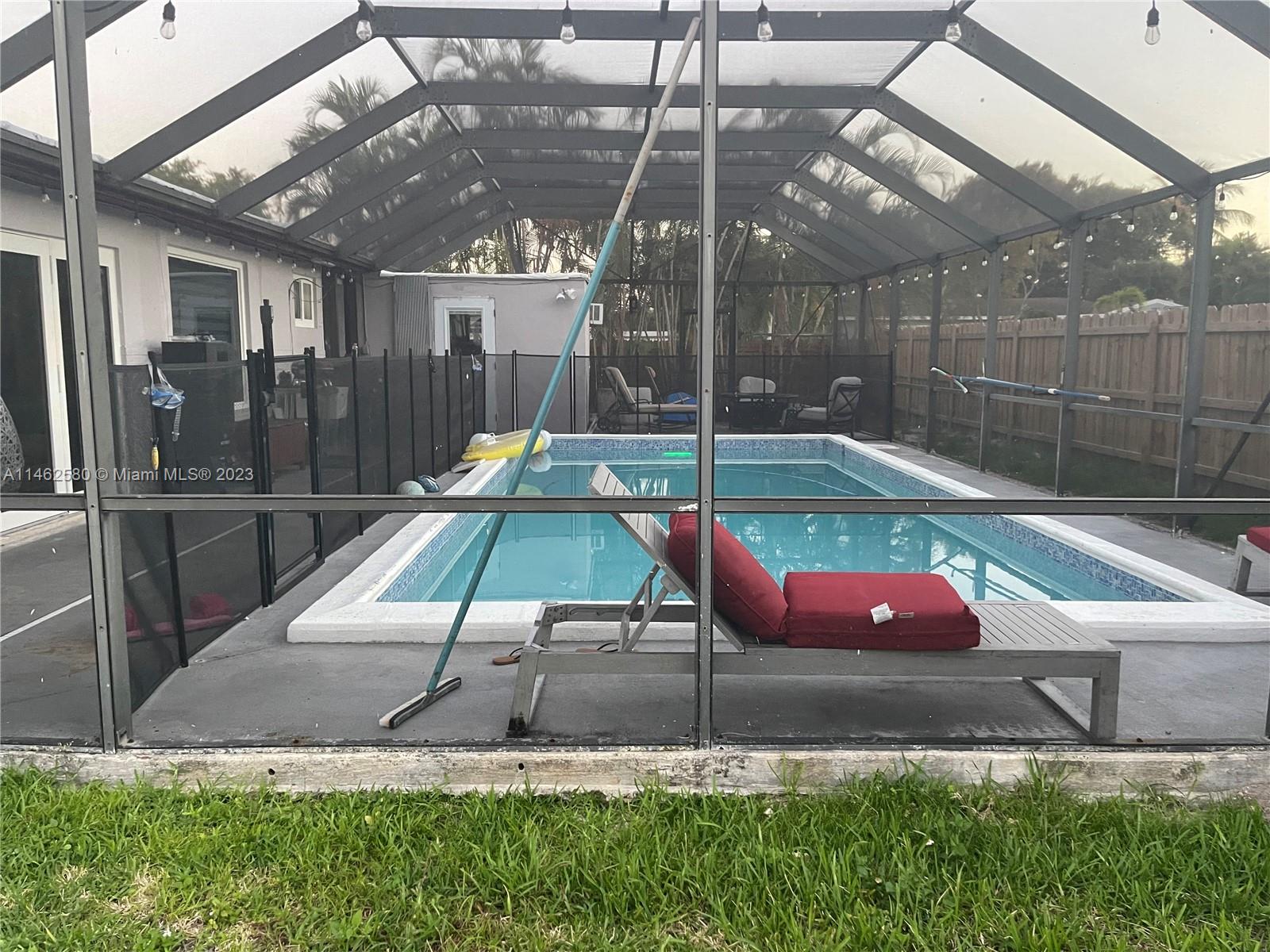 MANANA - Residential
