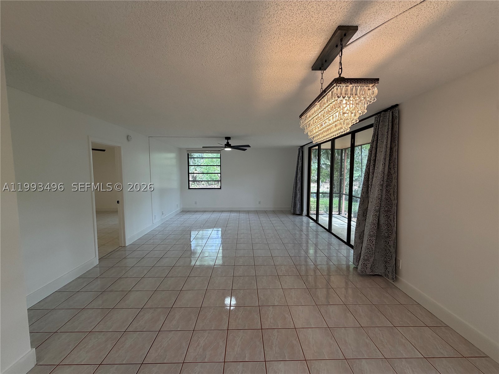 Lago West - Residential