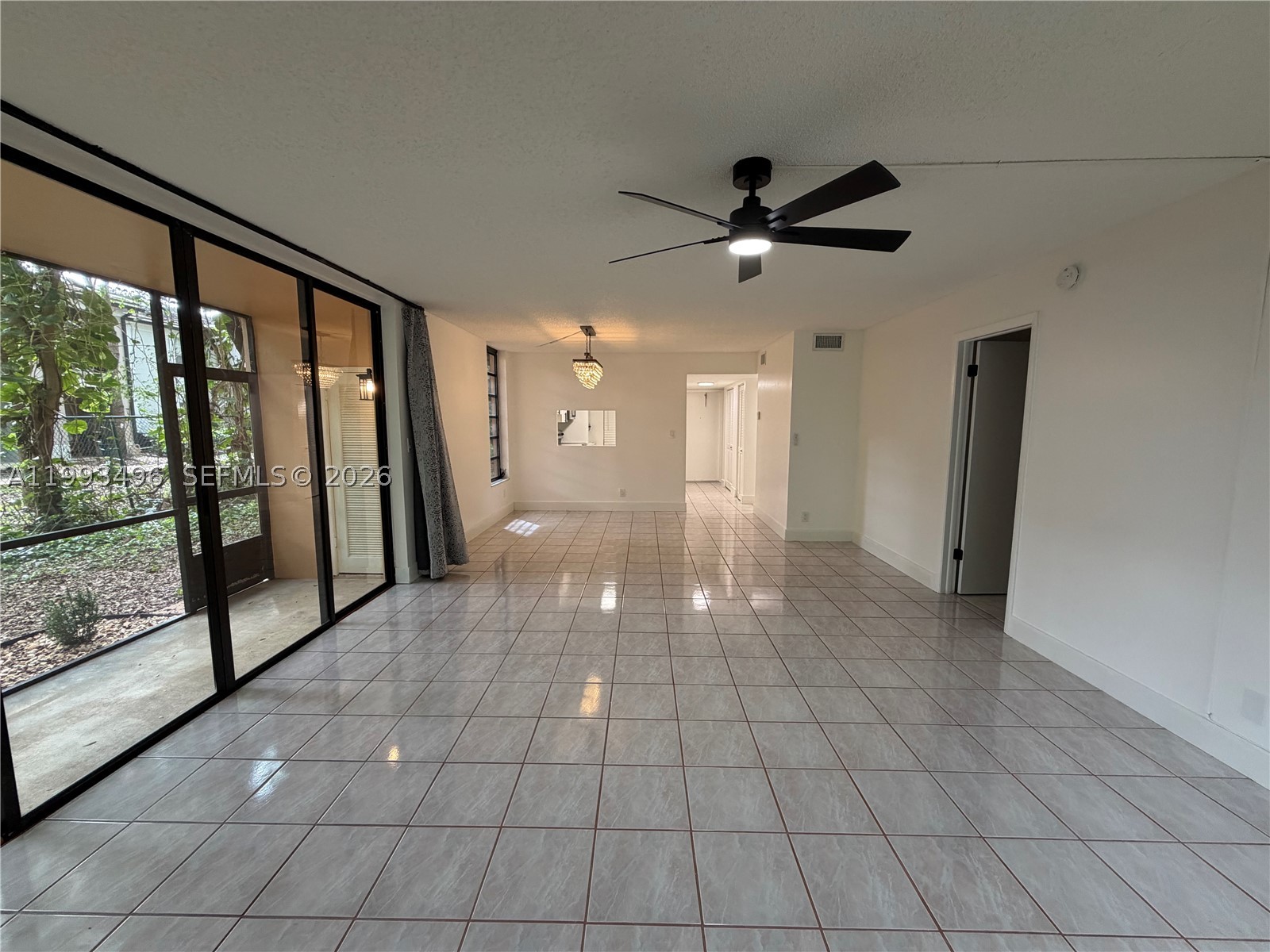 Lago West - Residential