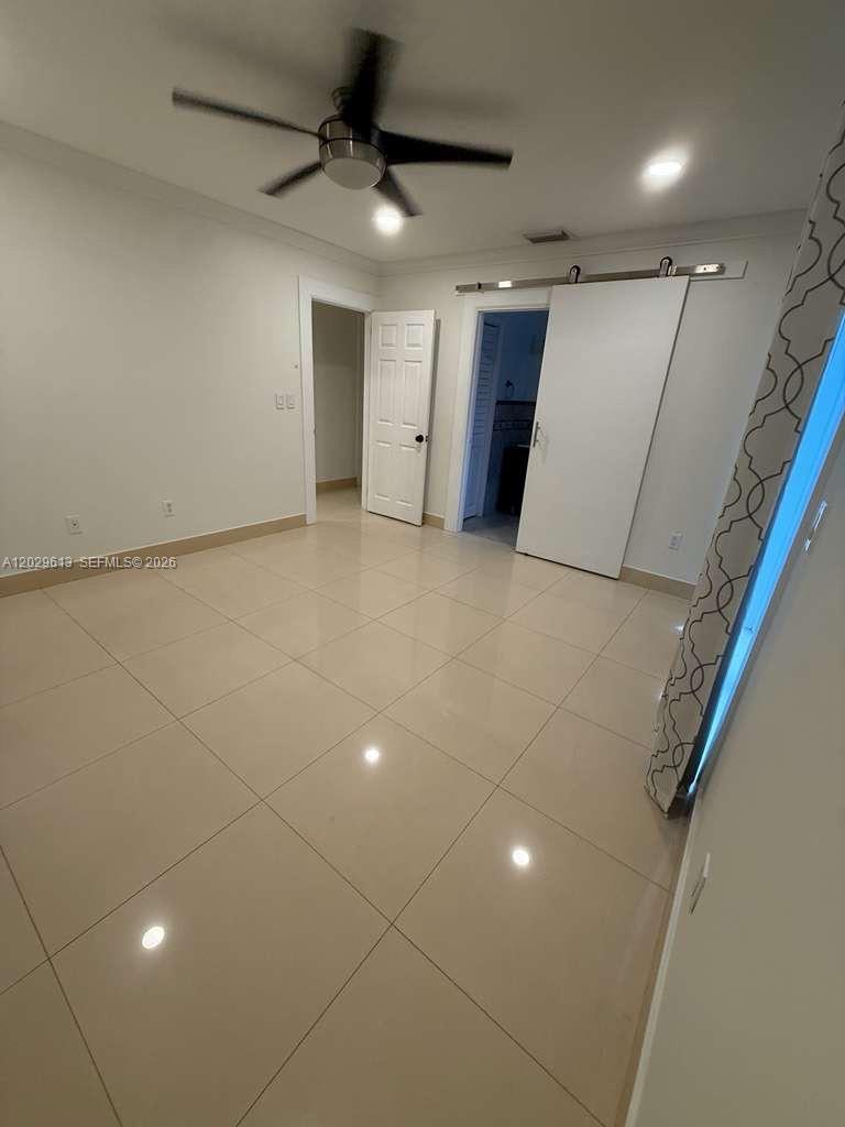 KIRK ESTATES 88-25 - Residential Lease