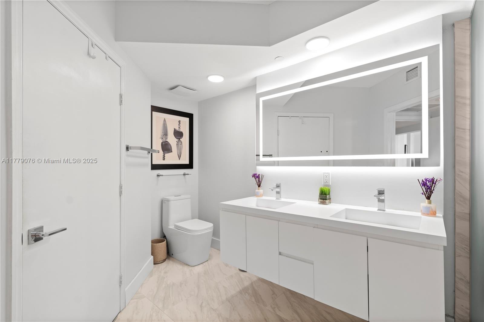 THE WAVERLY AT SOUTH BEAC - Residential