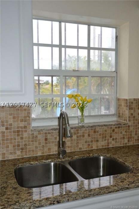 CORAL WAY VILLAGE SEC A P - Residential