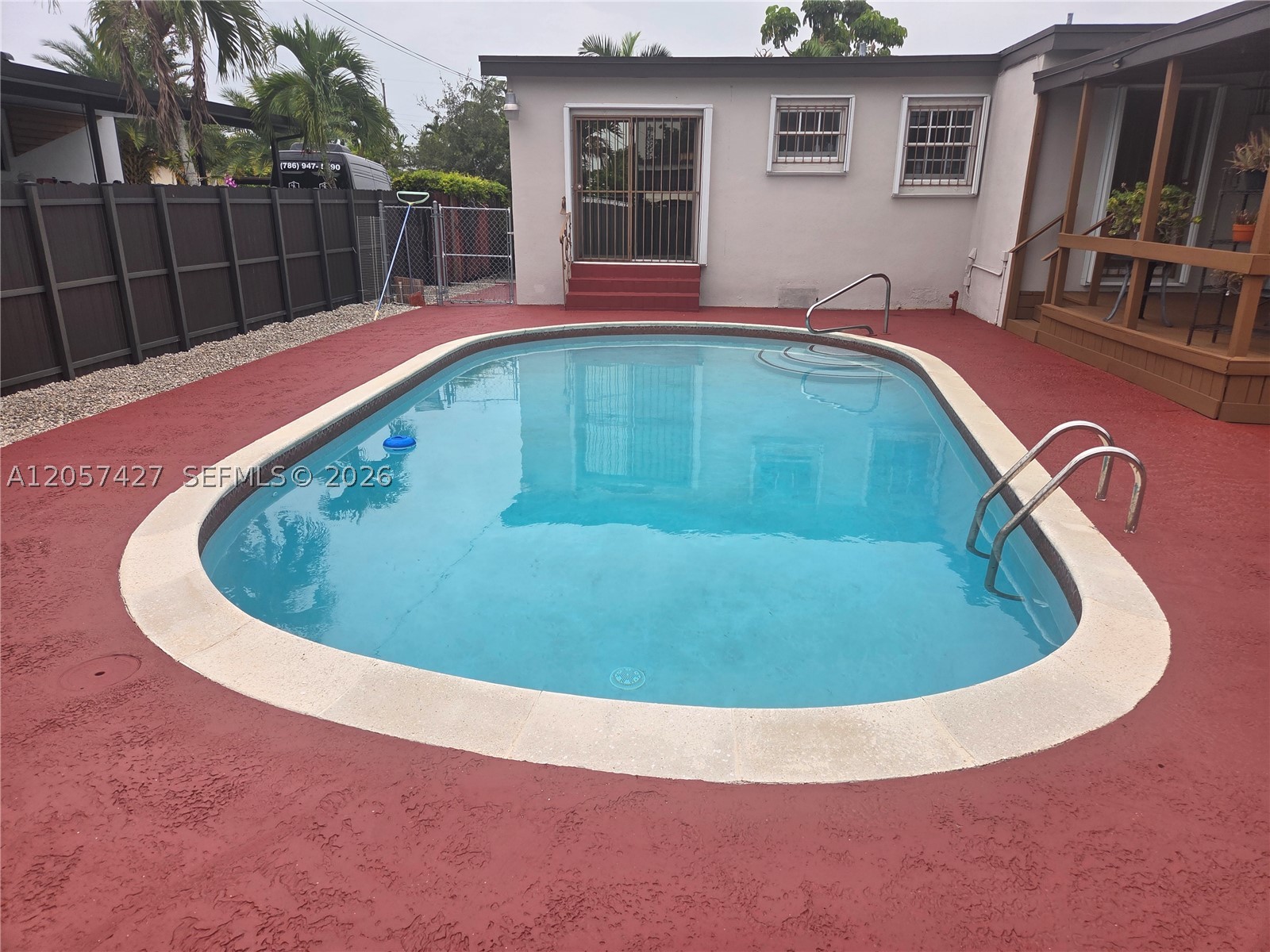CORAL WAY VILLAGE SEC A P - Residential