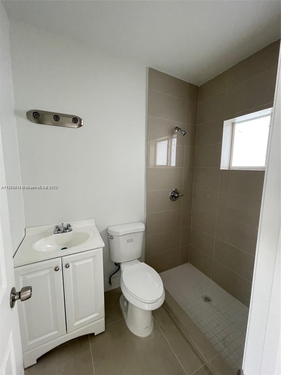 MAGNOLIA SUB - Residential Lease