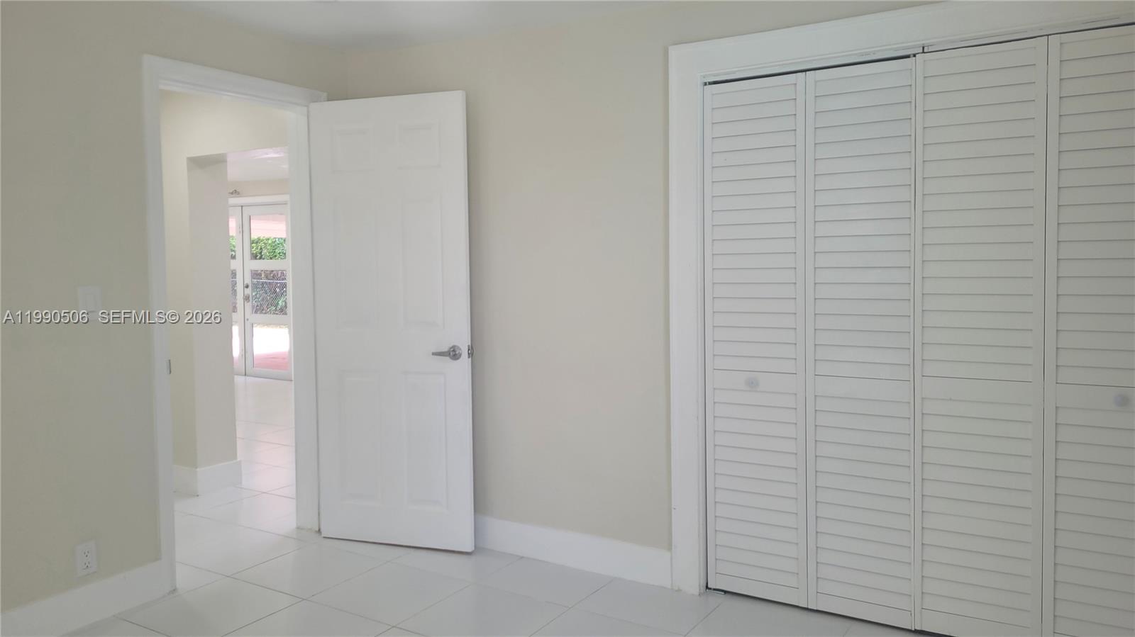 SOUTH HOLLYWOOD AMD PLAT - Residential Lease