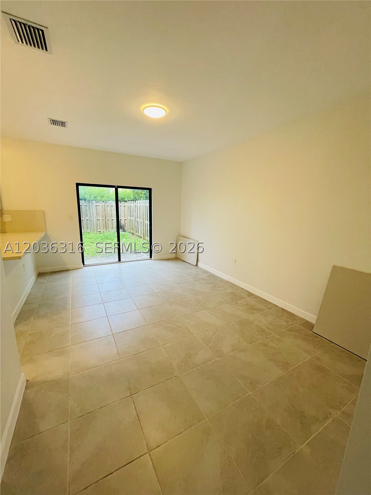 PINE ISLE - Residential Lease